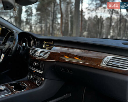 Черный Мерседес ЦЛС-Класс, объемом двигателя 4.66 л и пробегом 195 тыс. км за 17000 $, фото 40 на Automoto.ua