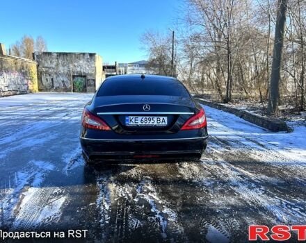 Черный Мерседес ЦЛС-Класс, объемом двигателя 2.1 л и пробегом 280 тыс. км за 19400 $, фото 4 на Automoto.ua