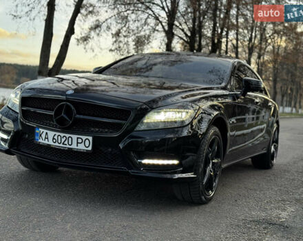 Черный Мерседес ЦЛС-Класс, объемом двигателя 4.66 л и пробегом 195 тыс. км за 17000 $, фото 2 на Automoto.ua