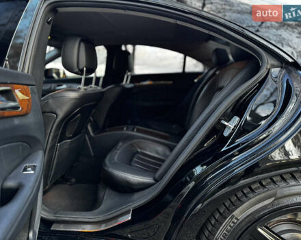 Черный Мерседес ЦЛС-Класс, объемом двигателя 4.66 л и пробегом 195 тыс. км за 17000 $, фото 15 на Automoto.ua