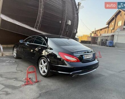 Черный Мерседес ЦЛС-Класс, объемом двигателя 0 л и пробегом 128 тыс. км за 26500 $, фото 2 на Automoto.ua