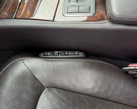 Черный Мерседес ЦЛС-Класс, объемом двигателя 3.5 л и пробегом 193 тыс. км за 21000 $, фото 5 на Automoto.ua