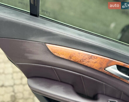 Черный Мерседес ЦЛС-Класс, объемом двигателя 3.5 л и пробегом 193 тыс. км за 21000 $, фото 17 на Automoto.ua