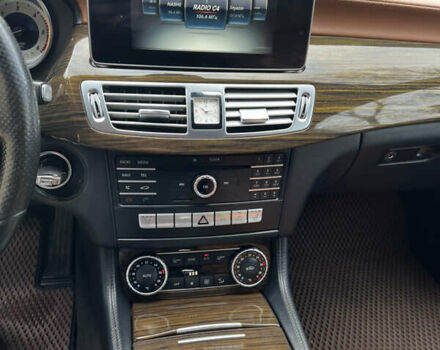 Чорний Мерседес ЦЛС-Клас, об'ємом двигуна 2.99 л та пробігом 235 тис. км за 25000 $, фото 10 на Automoto.ua