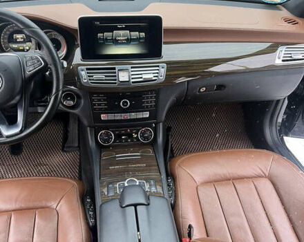 Черный Мерседес ЦЛС-Класс, объемом двигателя 3 л и пробегом 235 тыс. км за 20999 $, фото 15 на Automoto.ua