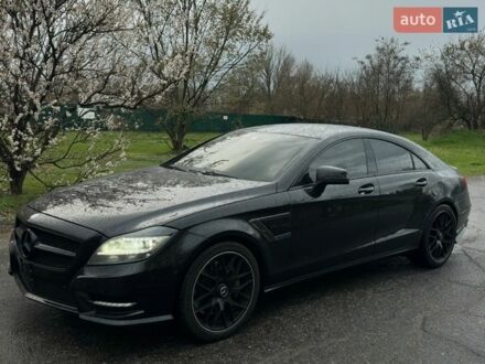 Черный Мерседес ЦЛС-Класс, объемом двигателя 4.66 л и пробегом 171 тыс. км за 17999 $, фото 1 на Automoto.ua