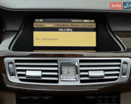 Коричневый Мерседес ЦЛС-Класс, объемом двигателя 4.7 л и пробегом 149 тыс. км за 21500 $, фото 19 на Automoto.ua