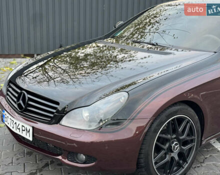 Красный Мерседес ЦЛС-Класс, объемом двигателя 5 л и пробегом 152 тыс. км за 8999 $, фото 11 на Automoto.ua