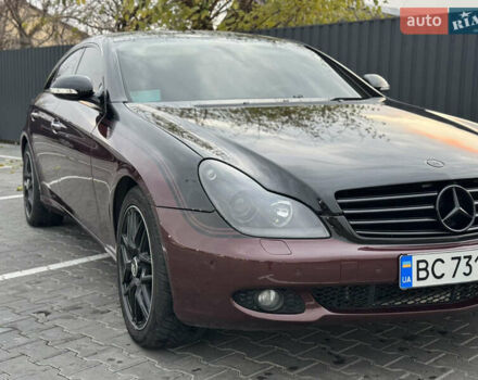 Красный Мерседес ЦЛС-Класс, объемом двигателя 5 л и пробегом 152 тыс. км за 8999 $, фото 26 на Automoto.ua