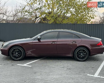 Красный Мерседес ЦЛС-Класс, объемом двигателя 5 л и пробегом 152 тыс. км за 8999 $, фото 4 на Automoto.ua