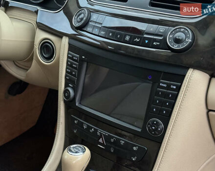 Красный Мерседес ЦЛС-Класс, объемом двигателя 5 л и пробегом 152 тыс. км за 8999 $, фото 48 на Automoto.ua