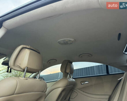 Красный Мерседес ЦЛС-Класс, объемом двигателя 5 л и пробегом 152 тыс. км за 8999 $, фото 34 на Automoto.ua