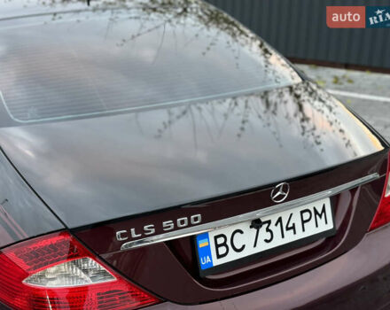 Красный Мерседес ЦЛС-Класс, объемом двигателя 5 л и пробегом 152 тыс. км за 8999 $, фото 15 на Automoto.ua