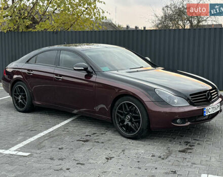 Красный Мерседес ЦЛС-Класс, объемом двигателя 5 л и пробегом 152 тыс. км за 8999 $, фото 9 на Automoto.ua