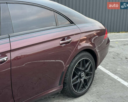 Красный Мерседес ЦЛС-Класс, объемом двигателя 5 л и пробегом 152 тыс. км за 8999 $, фото 18 на Automoto.ua