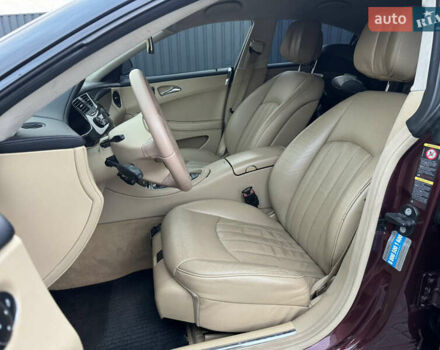 Красный Мерседес ЦЛС-Класс, объемом двигателя 5 л и пробегом 152 тыс. км за 8999 $, фото 30 на Automoto.ua