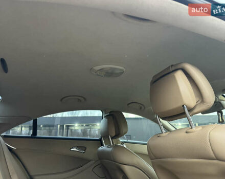 Красный Мерседес ЦЛС-Класс, объемом двигателя 5 л и пробегом 152 тыс. км за 8999 $, фото 40 на Automoto.ua