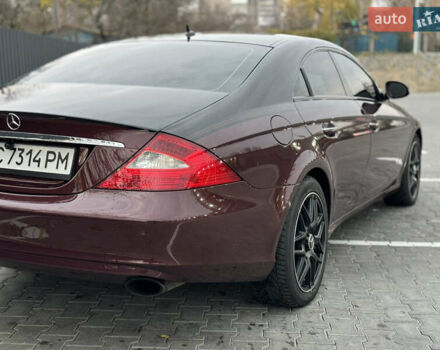 Красный Мерседес ЦЛС-Класс, объемом двигателя 5 л и пробегом 152 тыс. км за 8999 $, фото 27 на Automoto.ua
