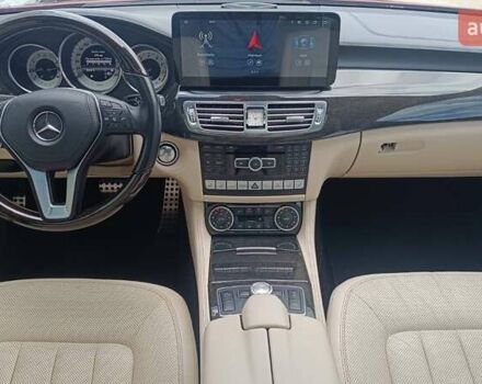 Мерседес ЦЛС-Класс 2012 в Киеве на Automoto.ua Красный Мерседес ЦЛС-Класс, объемом двигателя 3.5 л и пробегом 96 тыс. км за 20338 $, фото 7 на Automoto.ua