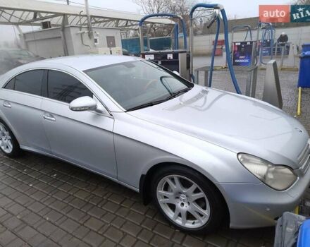 Серый Мерседес ЦЛС-Класс, объемом двигателя 4.97 л и пробегом 240 тыс. км за 10000 $, фото 16 на Automoto.ua