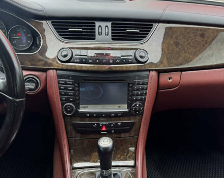 Сірий Мерседес ЦЛС-Клас, об'ємом двигуна 0 л та пробігом 300 тис. км за 9000 $, фото 11 на Automoto.ua