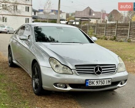 Серый Мерседес ЦЛС-Класс, объемом двигателя 3.5 л и пробегом 293 тыс. км за 7999 $, фото 2 на Automoto.ua