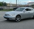 Серый Мерседес ЦЛС-Класс, объемом двигателя 4.97 л и пробегом 327 тыс. км за 9400 $, фото 3 на Automoto.ua