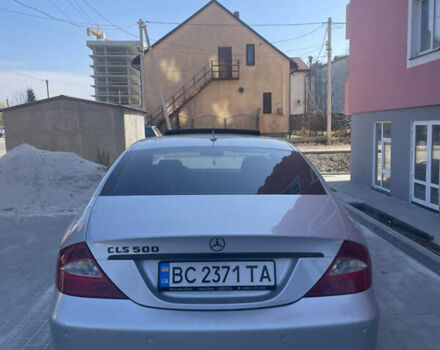 Серый Мерседес ЦЛС-Класс, объемом двигателя 5.5 л и пробегом 302 тыс. км за 12000 $, фото 22 на Automoto.ua
