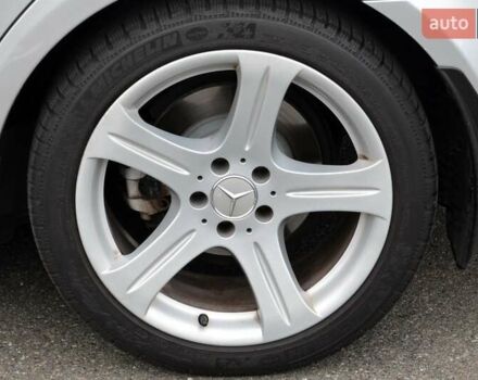 Сірий Мерседес ЦЛС-Клас, об'ємом двигуна 3.5 л та пробігом 135 тис. км за 13500 $, фото 51 на Automoto.ua