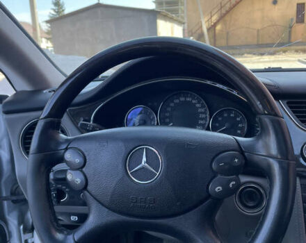 Серый Мерседес ЦЛС-Класс, объемом двигателя 5.5 л и пробегом 302 тыс. км за 12000 $, фото 68 на Automoto.ua