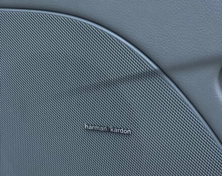 Серый Мерседес ЦЛС-Класс, объемом двигателя 5.5 л и пробегом 302 тыс. км за 12000 $, фото 44 на Automoto.ua