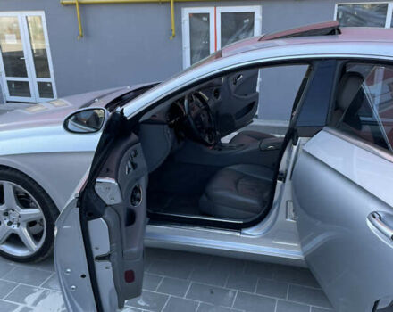 Серый Мерседес ЦЛС-Класс, объемом двигателя 5.5 л и пробегом 302 тыс. км за 12000 $, фото 61 на Automoto.ua