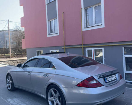 Серый Мерседес ЦЛС-Класс, объемом двигателя 5.5 л и пробегом 302 тыс. км за 12000 $, фото 20 на Automoto.ua