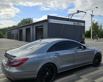 Серый Мерседес ЦЛС-Класс, объемом двигателя 3 л и пробегом 255 тыс. км за 19900 $, фото 43 на Automoto.ua