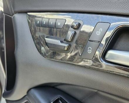 Серый Мерседес ЦЛС-Класс, объемом двигателя 3 л и пробегом 255 тыс. км за 19900 $, фото 69 на Automoto.ua