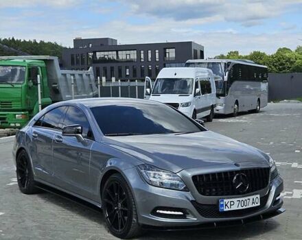 Серый Мерседес ЦЛС-Класс, объемом двигателя 3 л и пробегом 255 тыс. км за 19900 $, фото 88 на Automoto.ua