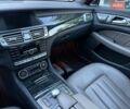 Серый Мерседес ЦЛС-Класс, объемом двигателя 4.7 л и пробегом 47 тыс. км за 25000 $, фото 37 на Automoto.ua
