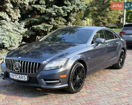 Сірий Мерседес ЦЛС-Клас, об'ємом двигуна 4.7 л та пробігом 120 тис. км за 17500 $, фото 1 на Automoto.ua