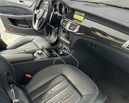 Сірий Мерседес ЦЛС-Клас, об'ємом двигуна 3 л та пробігом 279 тис. км за 17999 $, фото 19 на Automoto.ua