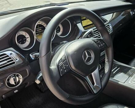 Серый Мерседес ЦЛС-Класс, объемом двигателя 3 л и пробегом 255 тыс. км за 19900 $, фото 62 на Automoto.ua