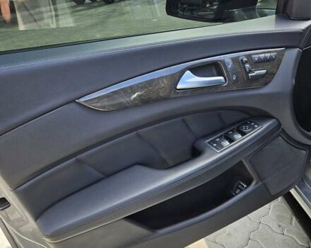 Серый Мерседес ЦЛС-Класс, объемом двигателя 3 л и пробегом 255 тыс. км за 19900 $, фото 64 на Automoto.ua