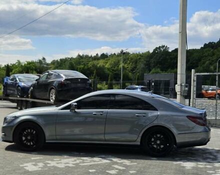 Серый Мерседес ЦЛС-Класс, объемом двигателя 3 л и пробегом 255 тыс. км за 19900 $, фото 74 на Automoto.ua