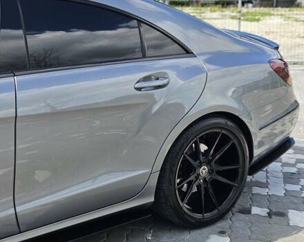 Серый Мерседес ЦЛС-Класс, объемом двигателя 3 л и пробегом 255 тыс. км за 19900 $, фото 80 на Automoto.ua