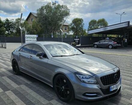 Серый Мерседес ЦЛС-Класс, объемом двигателя 3 л и пробегом 255 тыс. км за 19900 $, фото 15 на Automoto.ua