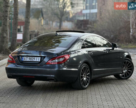 Серый Мерседес ЦЛС-Класс, объемом двигателя 3 л и пробегом 384 тыс. км за 17450 $, фото 5 на Automoto.ua