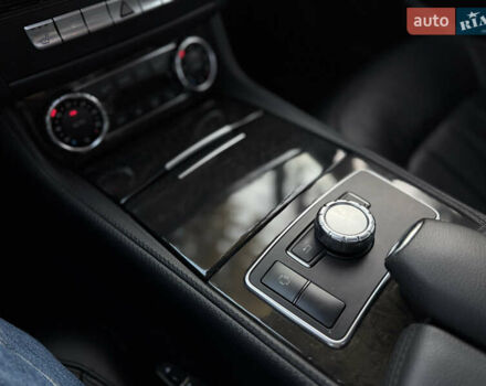 Серый Мерседес ЦЛС-Класс, объемом двигателя 3 л и пробегом 384 тыс. км за 17450 $, фото 26 на Automoto.ua