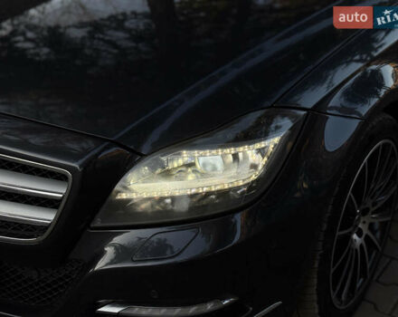 Серый Мерседес ЦЛС-Класс, объемом двигателя 3 л и пробегом 384 тыс. км за 17450 $, фото 39 на Automoto.ua