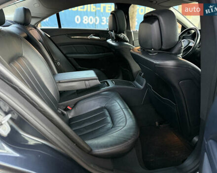 Серый Мерседес ЦЛС-Класс, объемом двигателя 3 л и пробегом 384 тыс. км за 17450 $, фото 17 на Automoto.ua