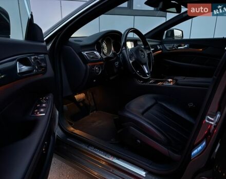 Сірий Мерседес ЦЛС-Клас, об'ємом двигуна 3 л та пробігом 136 тис. км за 24900 $, фото 29 на Automoto.ua