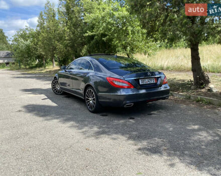 Серый Мерседес ЦЛС-Класс, объемом двигателя 3 л и пробегом 230 тыс. км за 21000 $, фото 2 на Automoto.ua